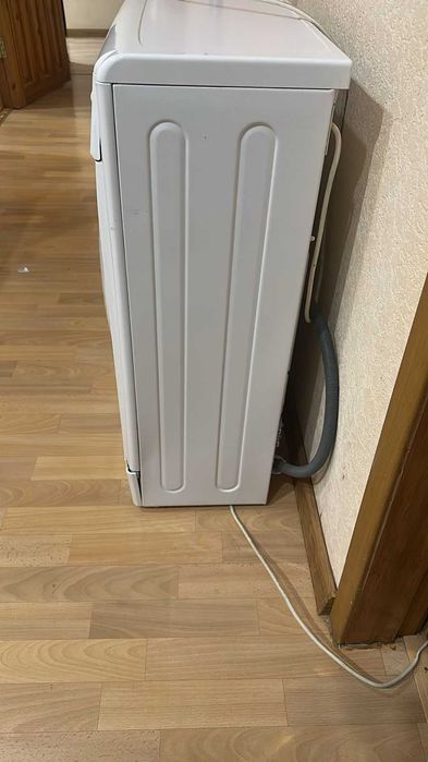 Стиральная машинка Indesit