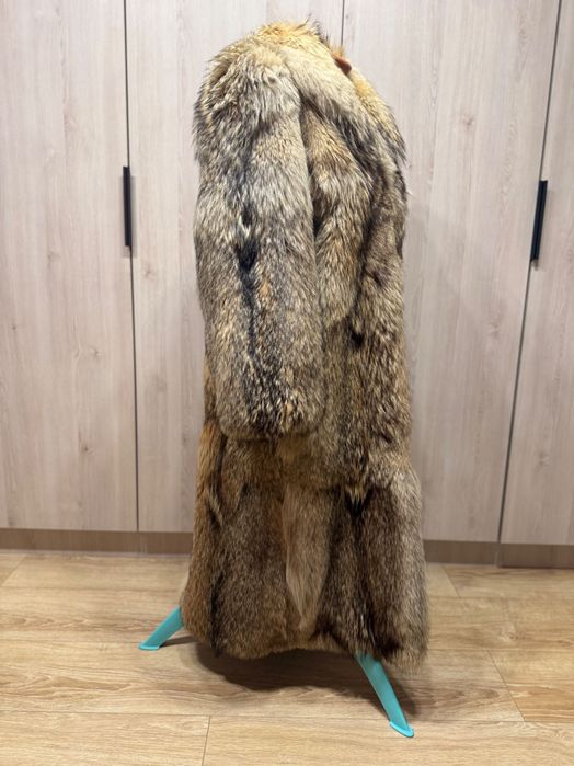 Mantou blană naturală coiot marime 46