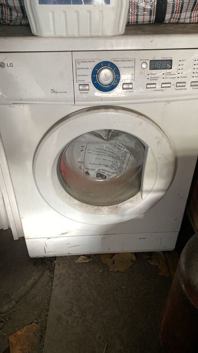 Продам стиральную машинку