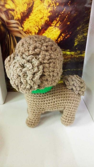 Вязаная игрушка пудель