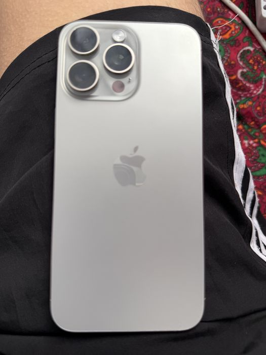 iPhone 15 pro max 256gb