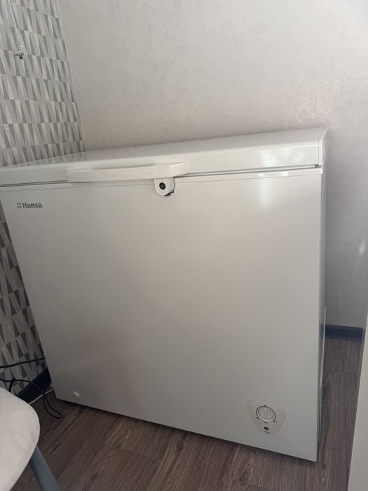 Морозильный ларь Hansa 194л