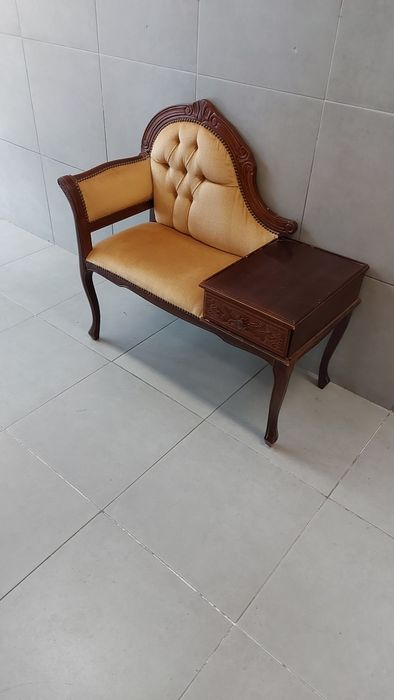 Винтидж телефонна пейка