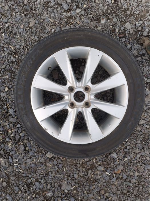 Продам один диск с шиной на 16.