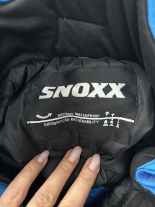 Haine de ski, geaca si pantaloni