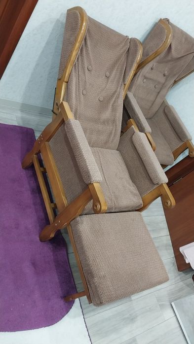 Продам кресла- шезлонги(возможно для реставрации)