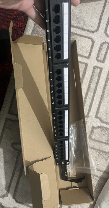 Патч-панел cat5e