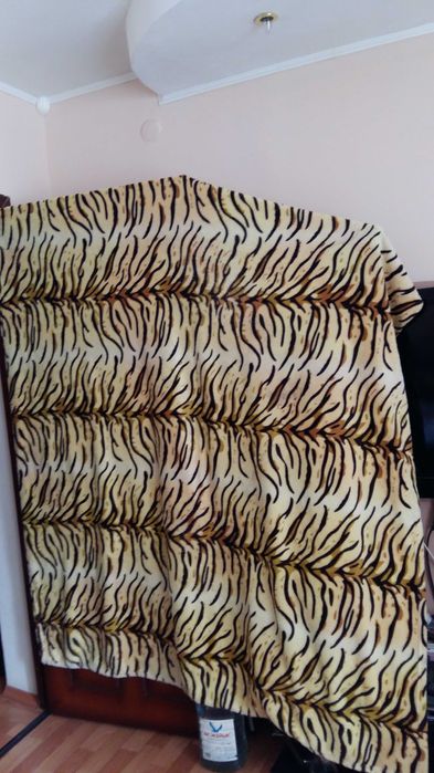 Покрывало на диван