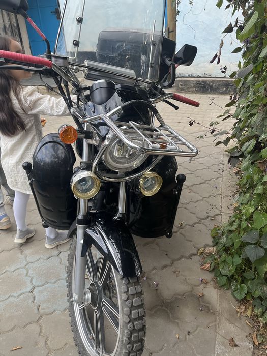 Продам Мотоцикл бамих 200 куб