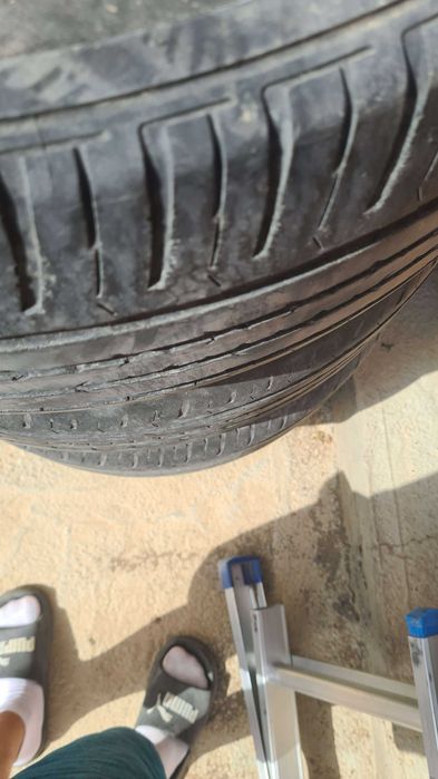 Продам шины Bridgestone 255/55R18