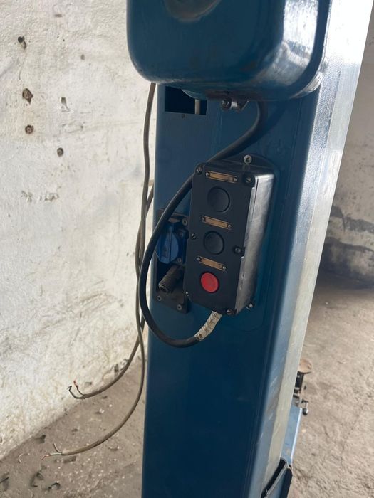 Подъемник, автоподъемник для СТО 4 тонны