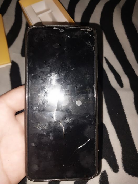 Продам realme Note 50