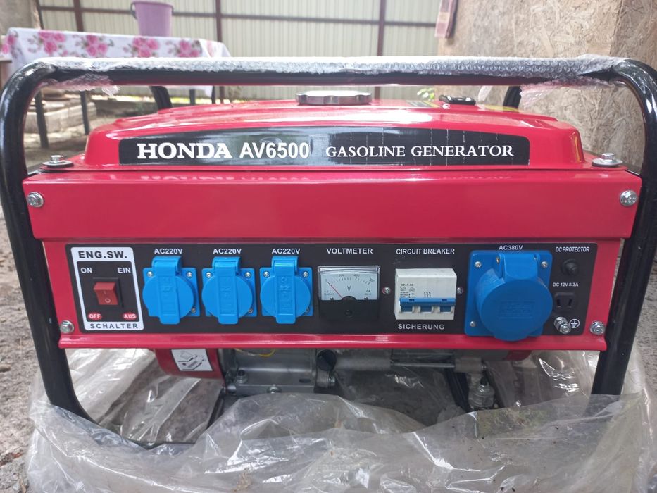 Бензиновый генератор Honda AV6500