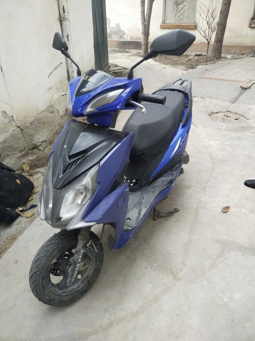 Skuter yakeda sotiladi