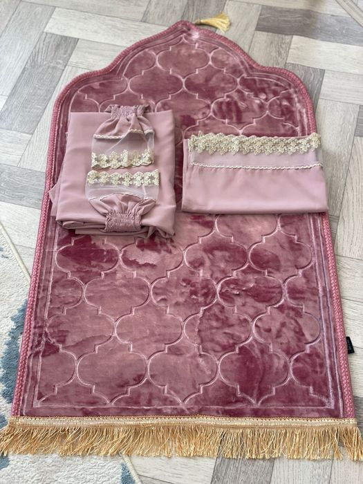 Бокс Жайнамаз и намазник