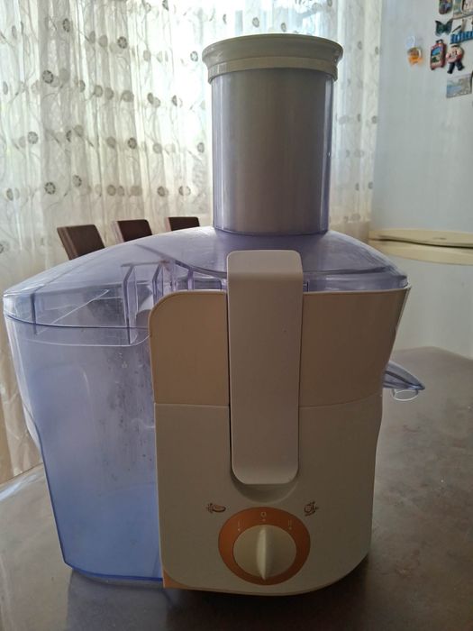 Сокоизтисквачка Philips