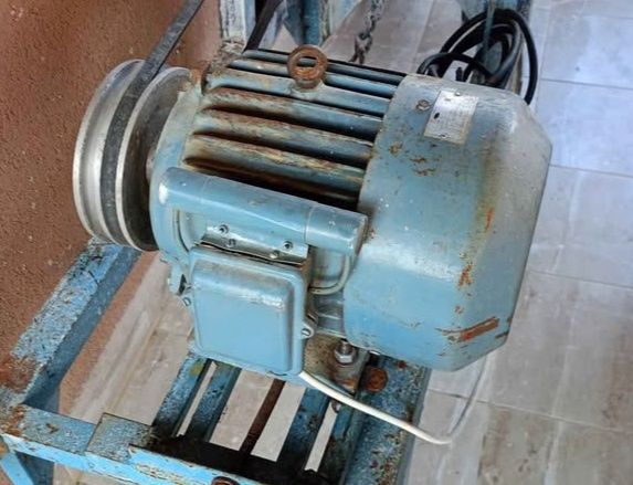 Монофазен електромотор