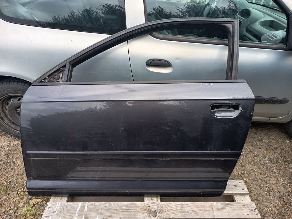 Лява врата за Ауди а3 8п