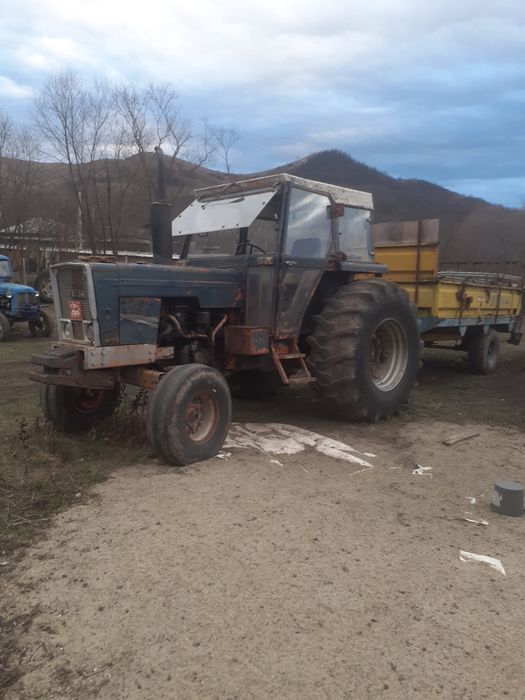 Ebro 6125 Motor PERKINS 125 cai