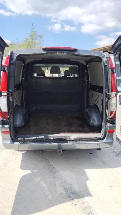Vand Mercedes Vito mixt, 5 persoane