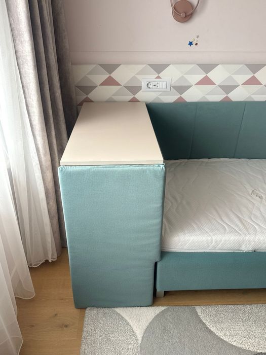 Vand 2 paturi de o persoana 90cm