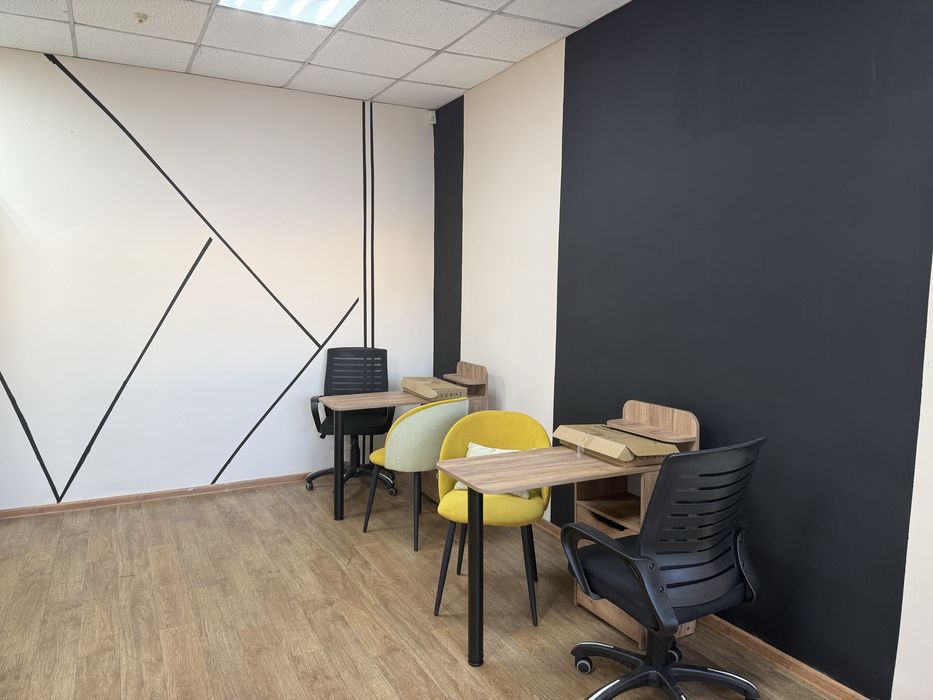 Сдам место маникюристу