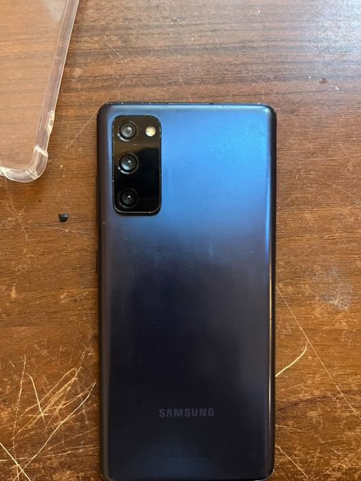 Samsung s 20 fe 128