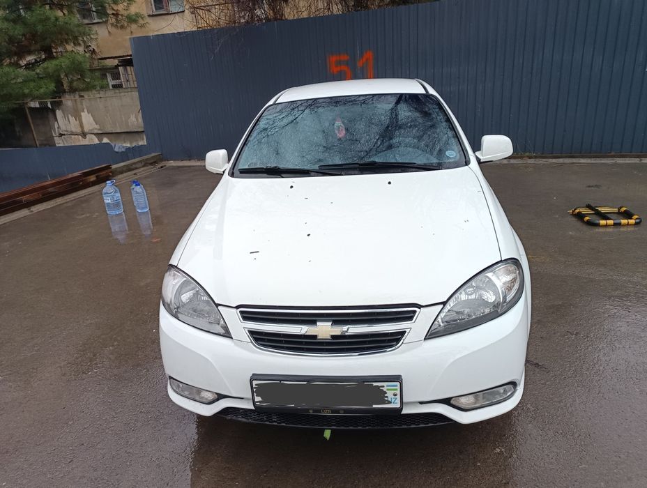 Chevrolet Lacetti 2011 белый