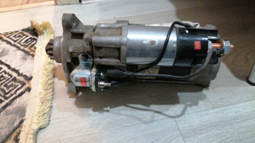 Продам стартер мерседес актрос