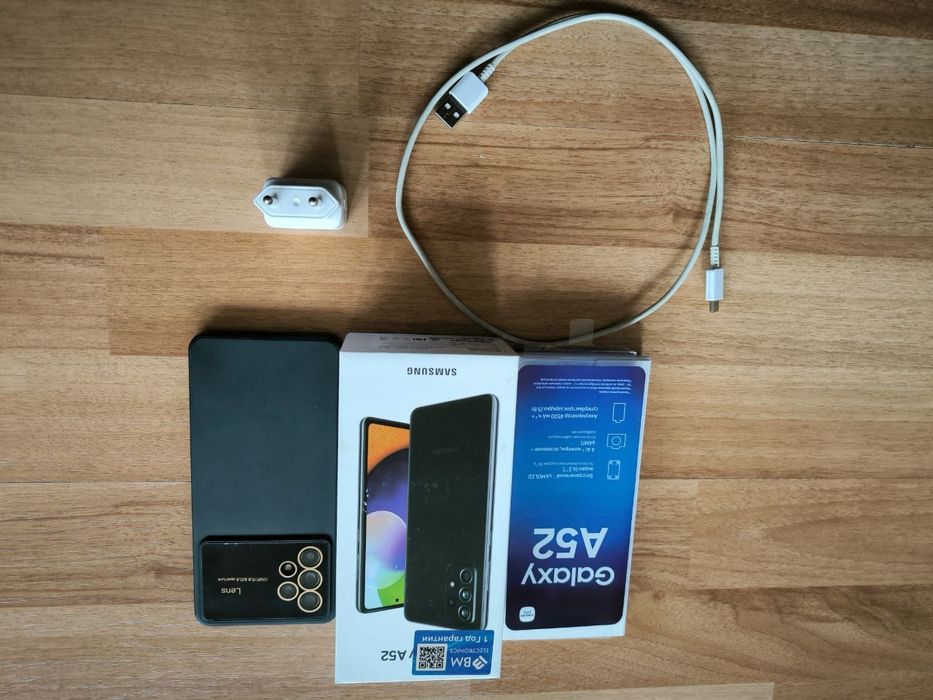 Samsung a52 телефон