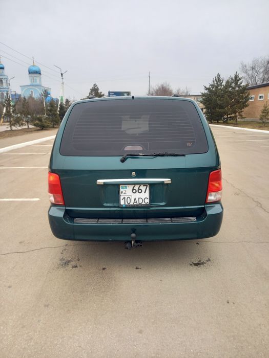 Продам срочно Кия карнивал