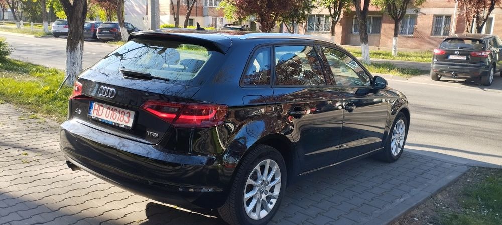 AUDI A3 motor 1.4 tfsi/122 CP an 2013 luna 10