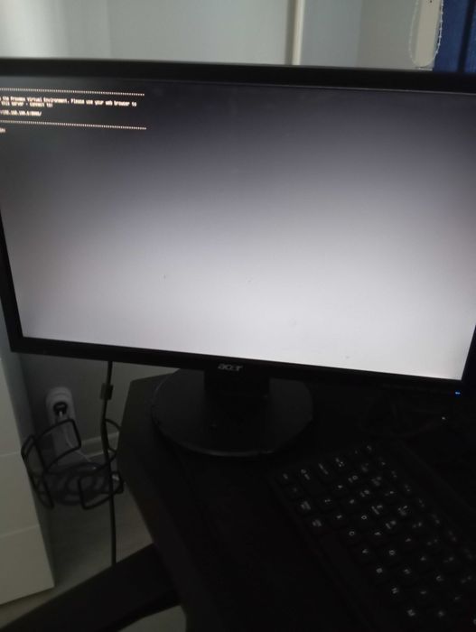 Компютър + Монитор 1650 DDR6 B450