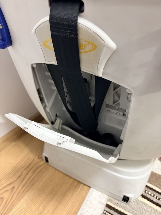 Scaun auto - violet  universal fata/baiat