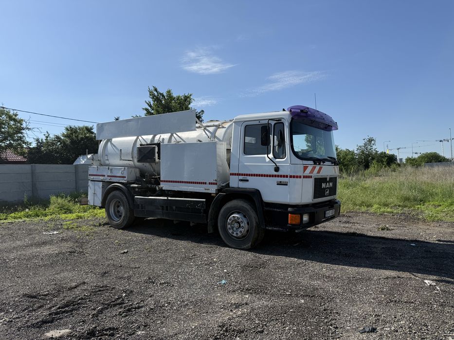 Vand vidanja Man combinata 10mc cu 1 mc apa curata