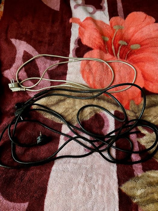 3 шт. Провода качественные, от компьютеров