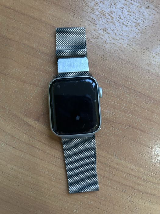 Смарт часы apple, se.