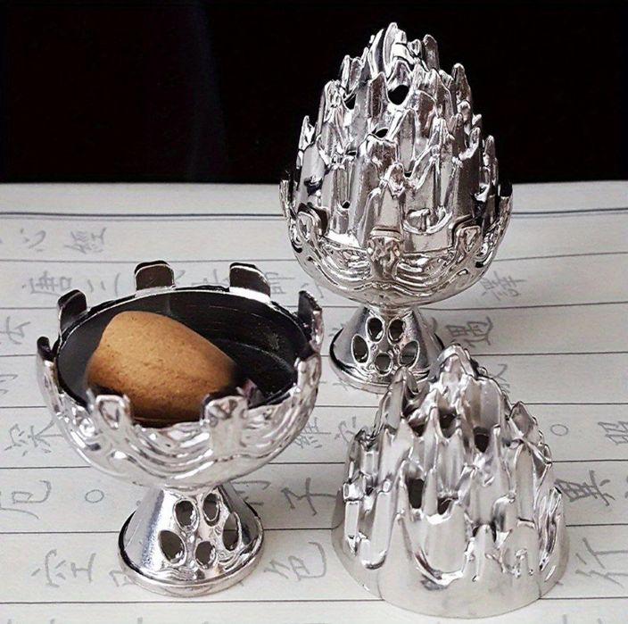 Курильница и ароматические конусы