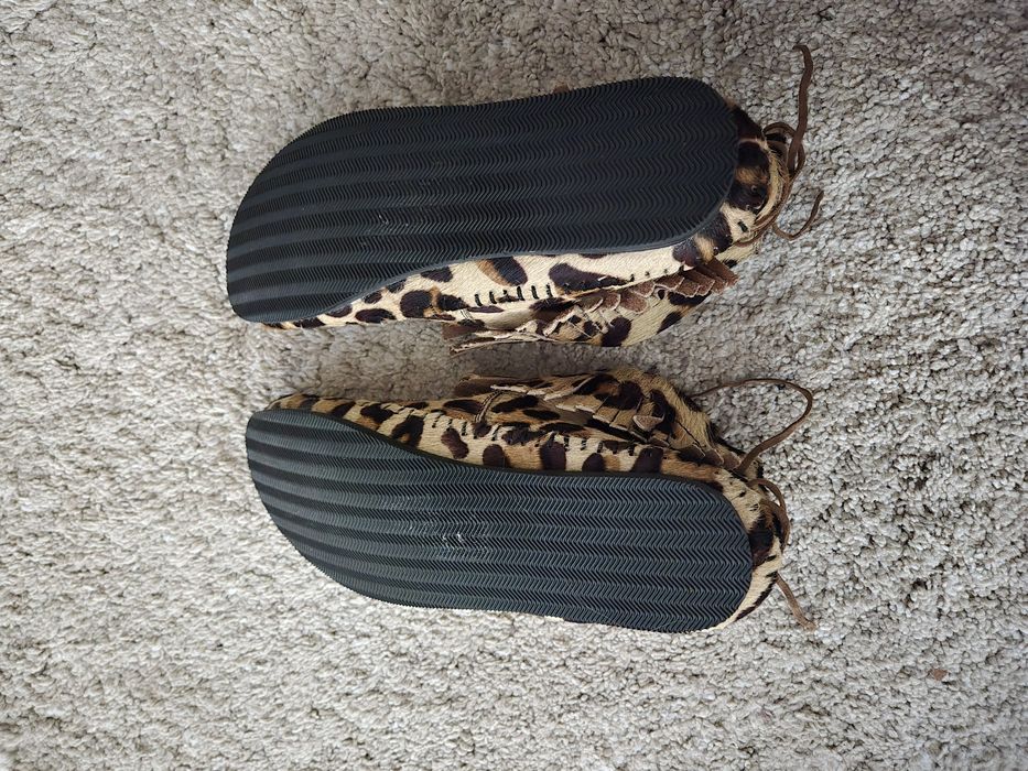 Есенни обувки с ресни