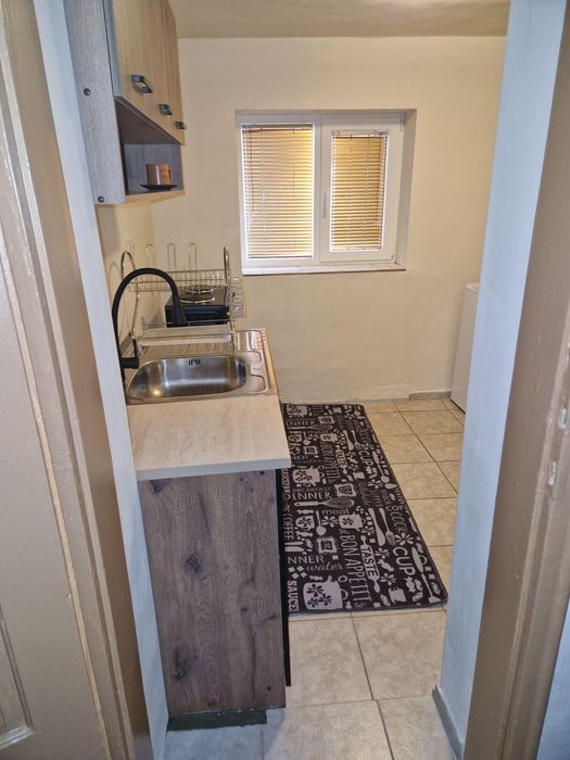 Дава се под наем Етаж от къща в Пловдив, Кючук Париж - 50 кв.м за 350 € - Снимка #7