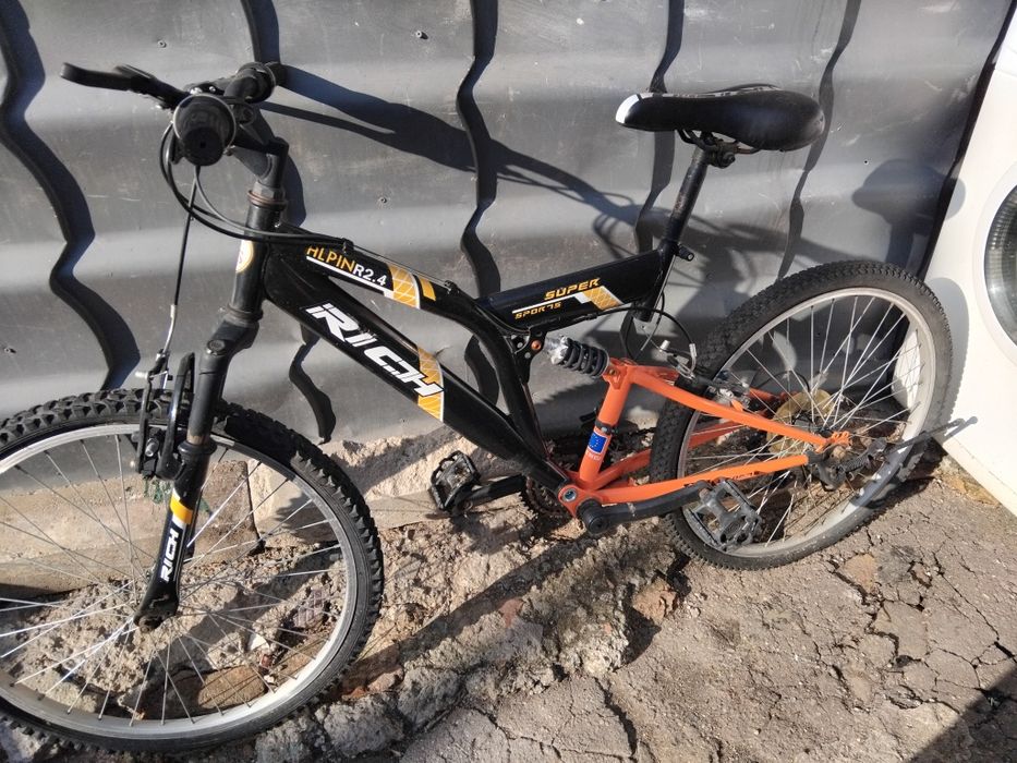 Vând bicicleta super oferta 300 lei