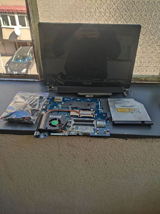 Лаптоп ASUS K53U