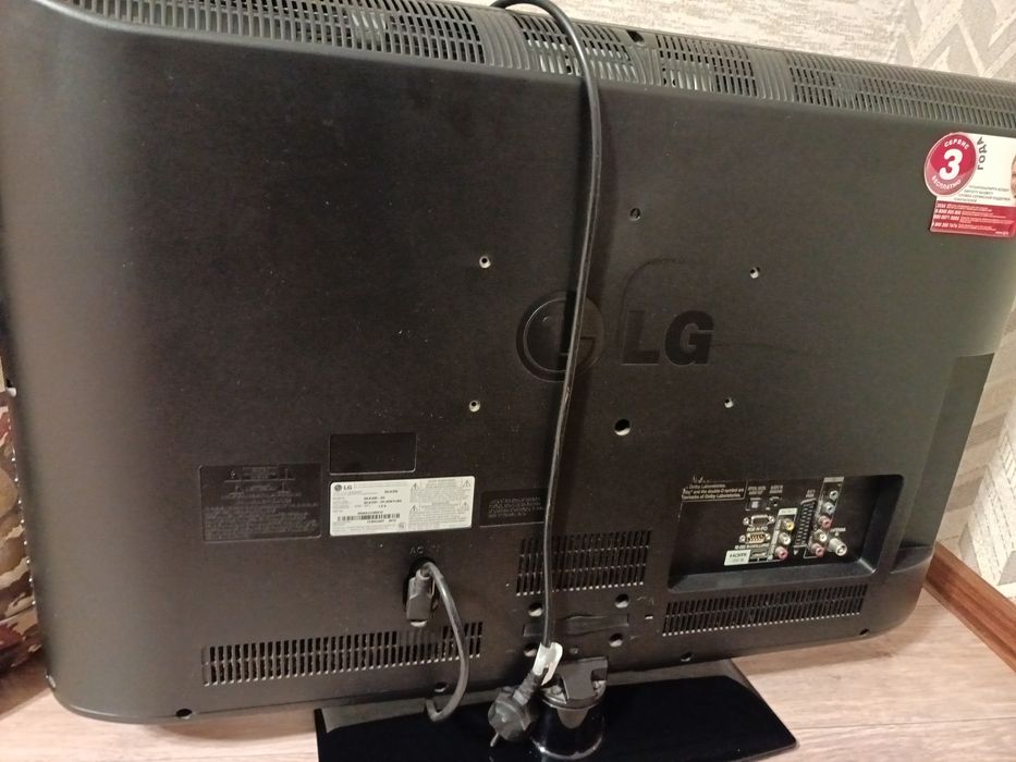 Продам телевизор