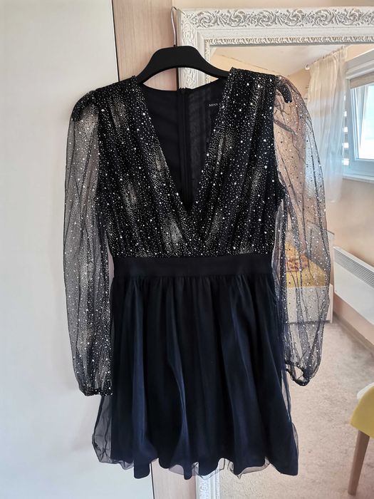 Дамска официална рокля