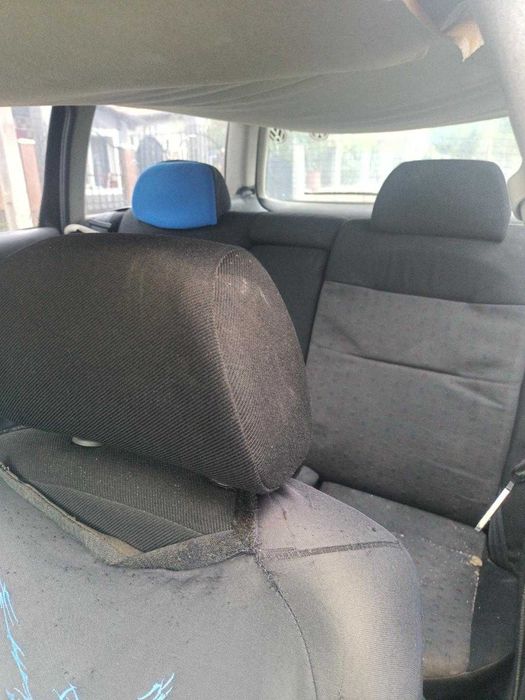 VW Passat B5 1.6 benzină, 1998 – pentru piese / dezmembrare / proiect
