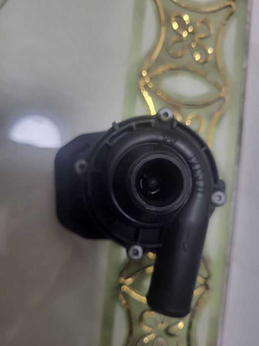 Мерседес бенц Моторчик вентилятора радиатора