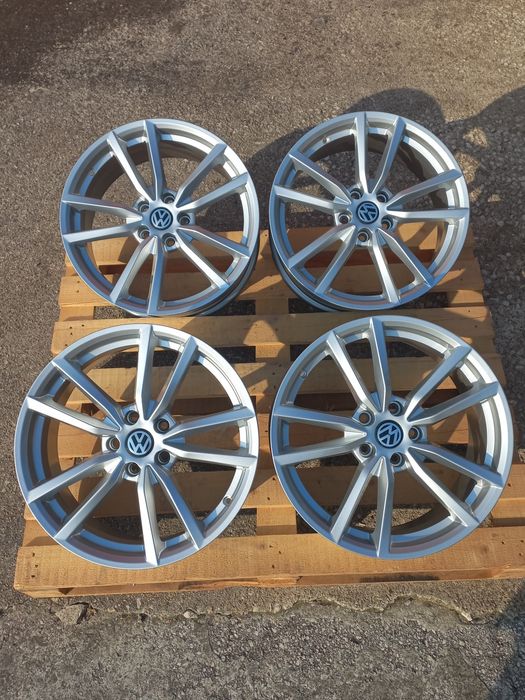 18"Vw Poteria 5x112 Silver 8j et45 Golf Passat Tiguan Jetta Touran Чисто Нови.
Poteria Piano Black.