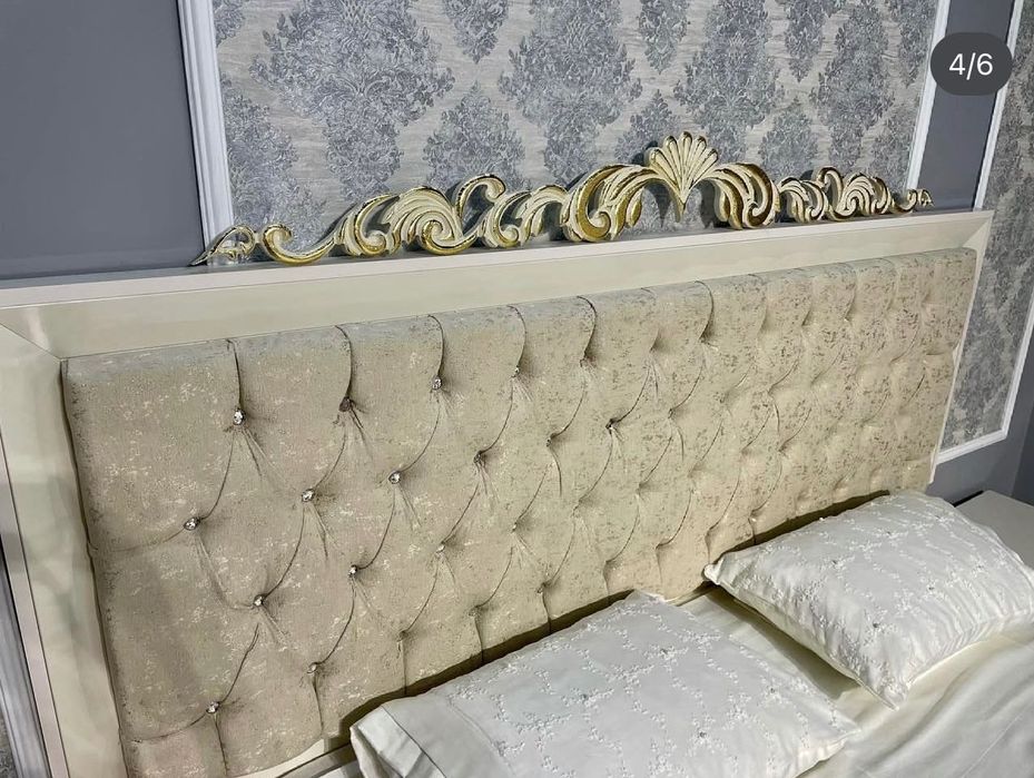 Спальный гарнитур