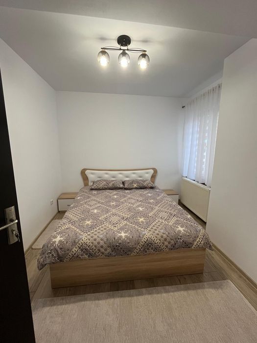 Apartament de închiriat