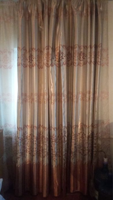 Срочно продам шторы
